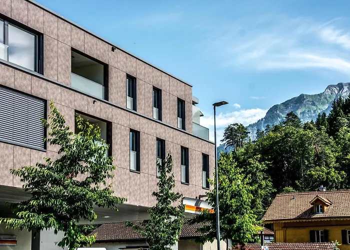 Flueehblueemli - Griwa Rent Ag Apartman